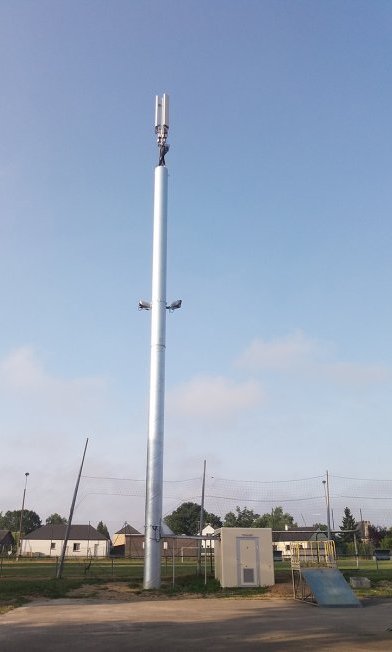 Pylône neuf 30m non radômé
